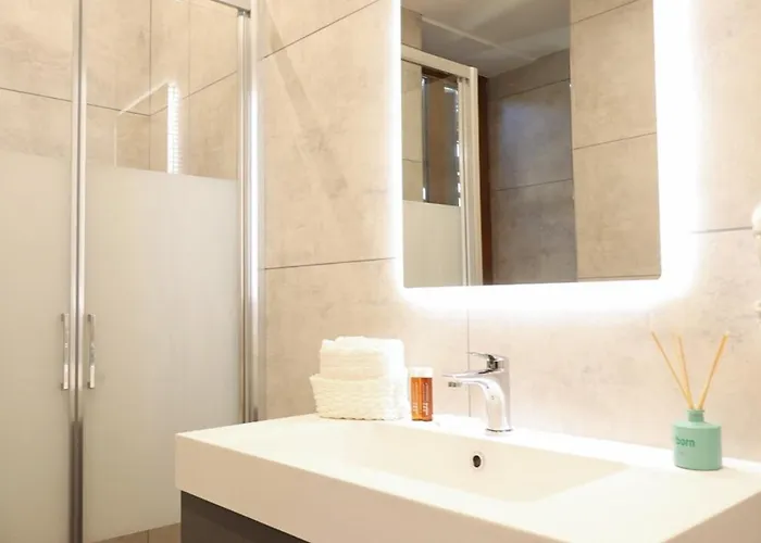 Tower Konukevi Trento