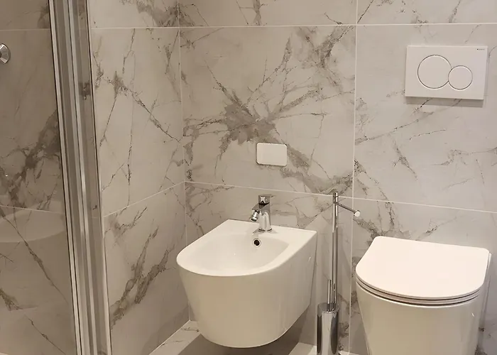 Konukevi Tower Trento